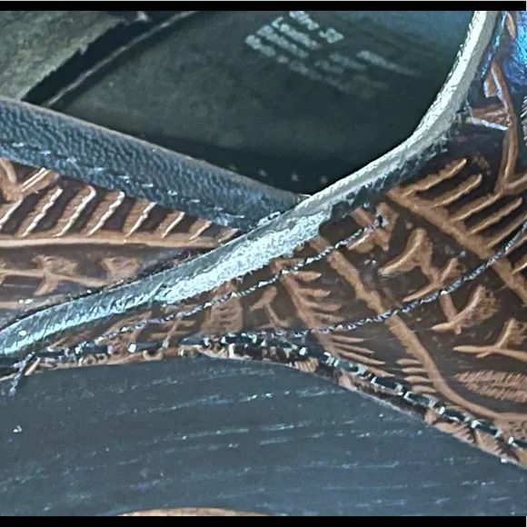 Dansko Brown Floral Paisley Embossed tooled sz 38 - Picture 9 of 13